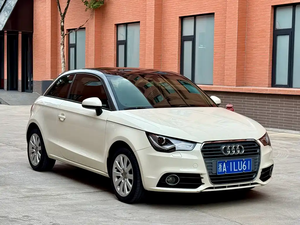 Audi A1 2011