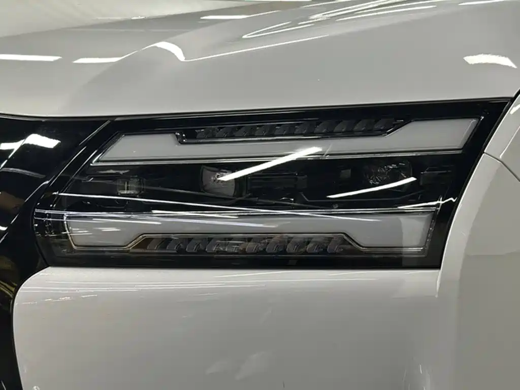 Wuling Starlight 730 New Energy 2025 — фото 10