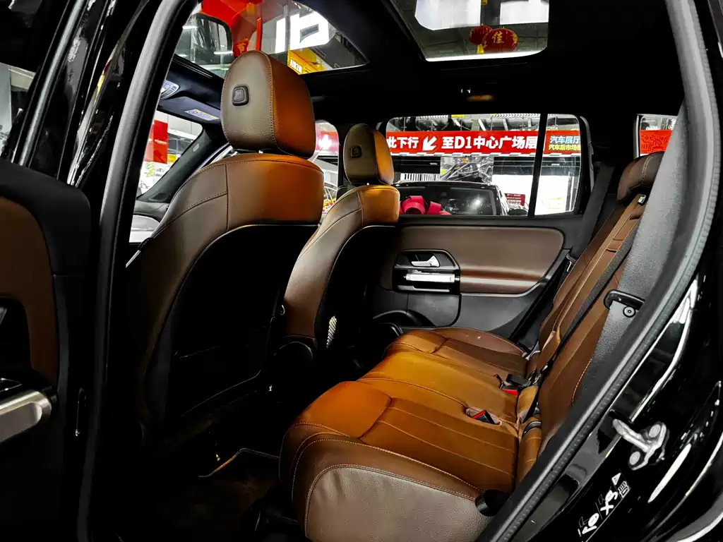 Mercedes-Benz GLB 2023 — фото 12