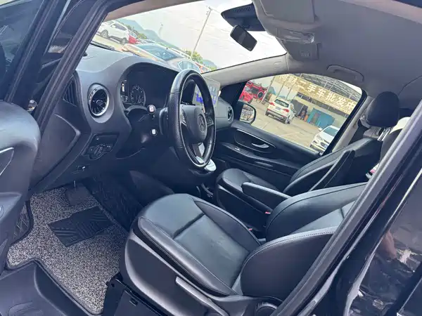 Mercedes-Benz Vito 2022