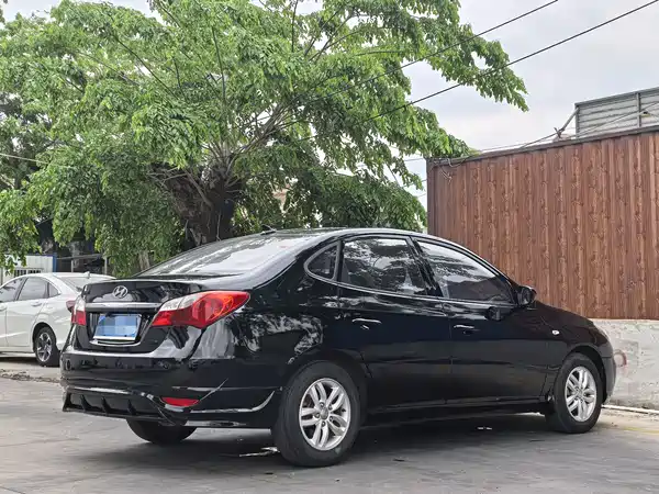 Hyundai Yuedong 2014