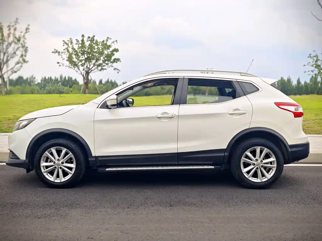 Nissan Qashqai 2016 — фото 4