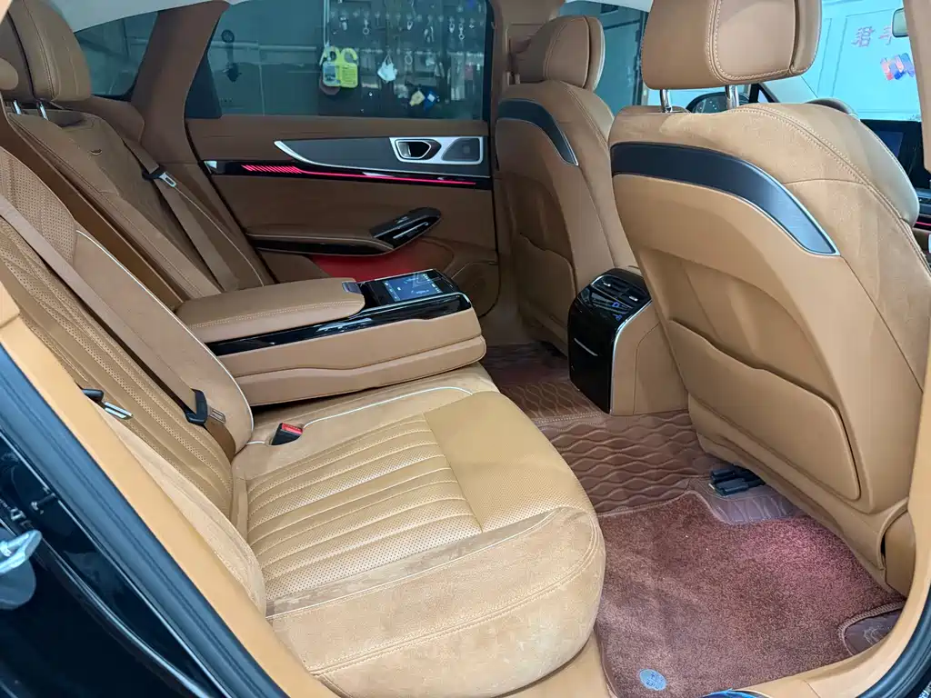 Hongqi H9 2025 — фото 12