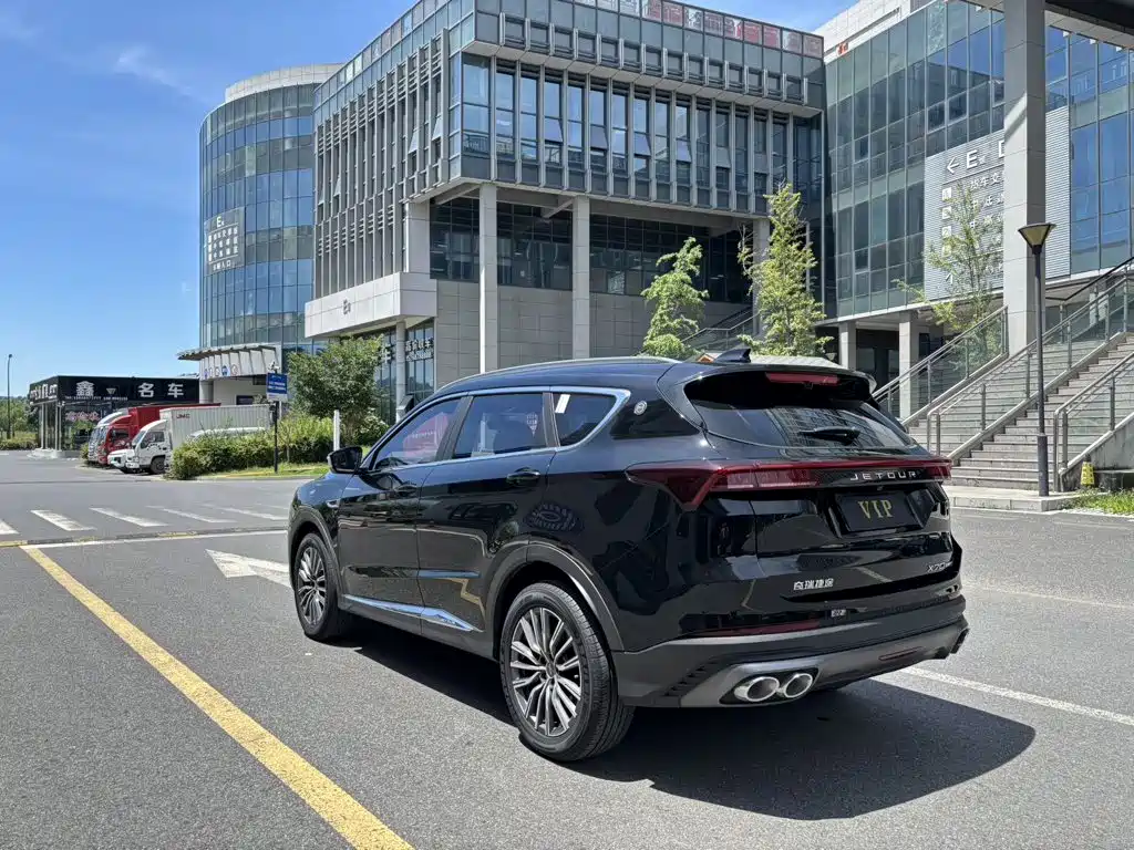 Jetour X70 PLUS 2025
