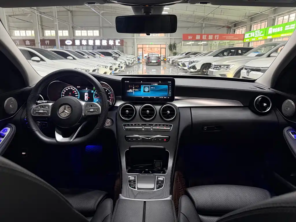Mercedes-Benz C-Class 2020 — фото 18