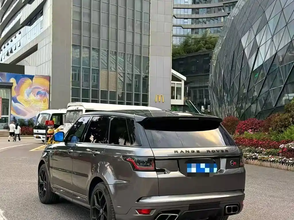 Land Rover Range Rover Sport 2014 — фото 7