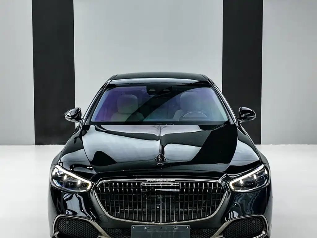 Mercedes-Benz Maybach S-Class 2023