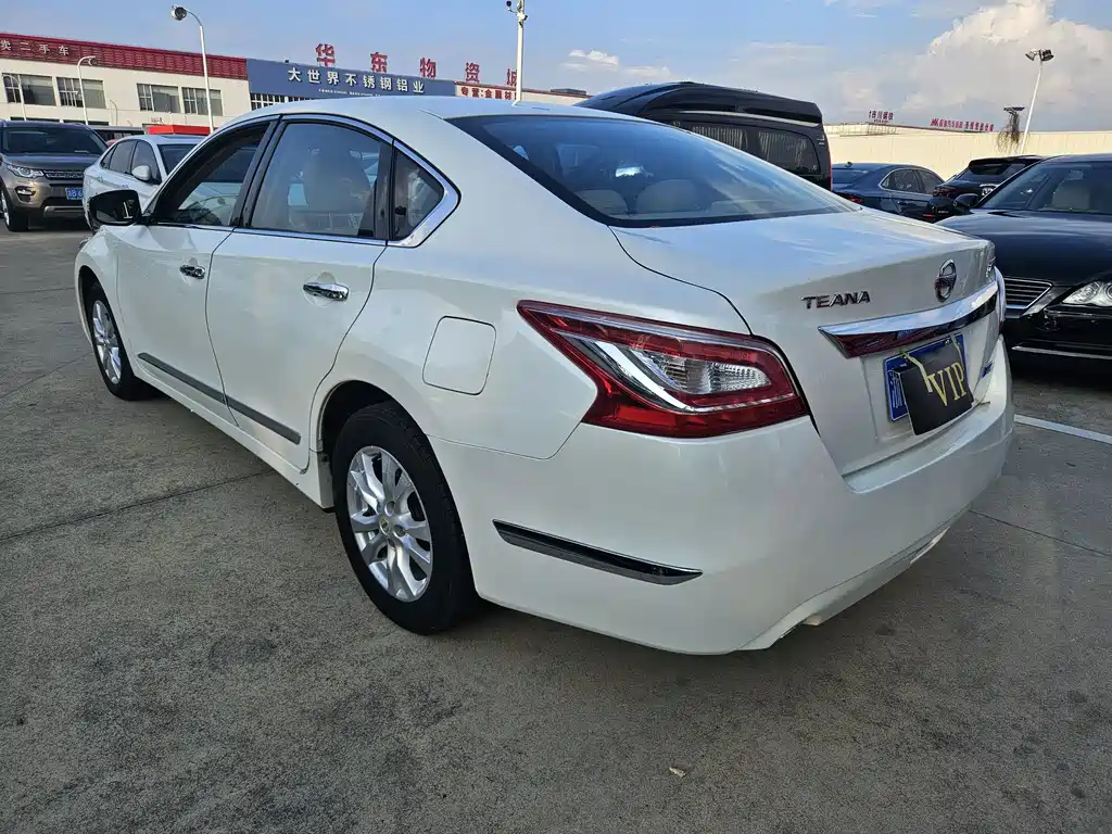 Nissan Teana 2013