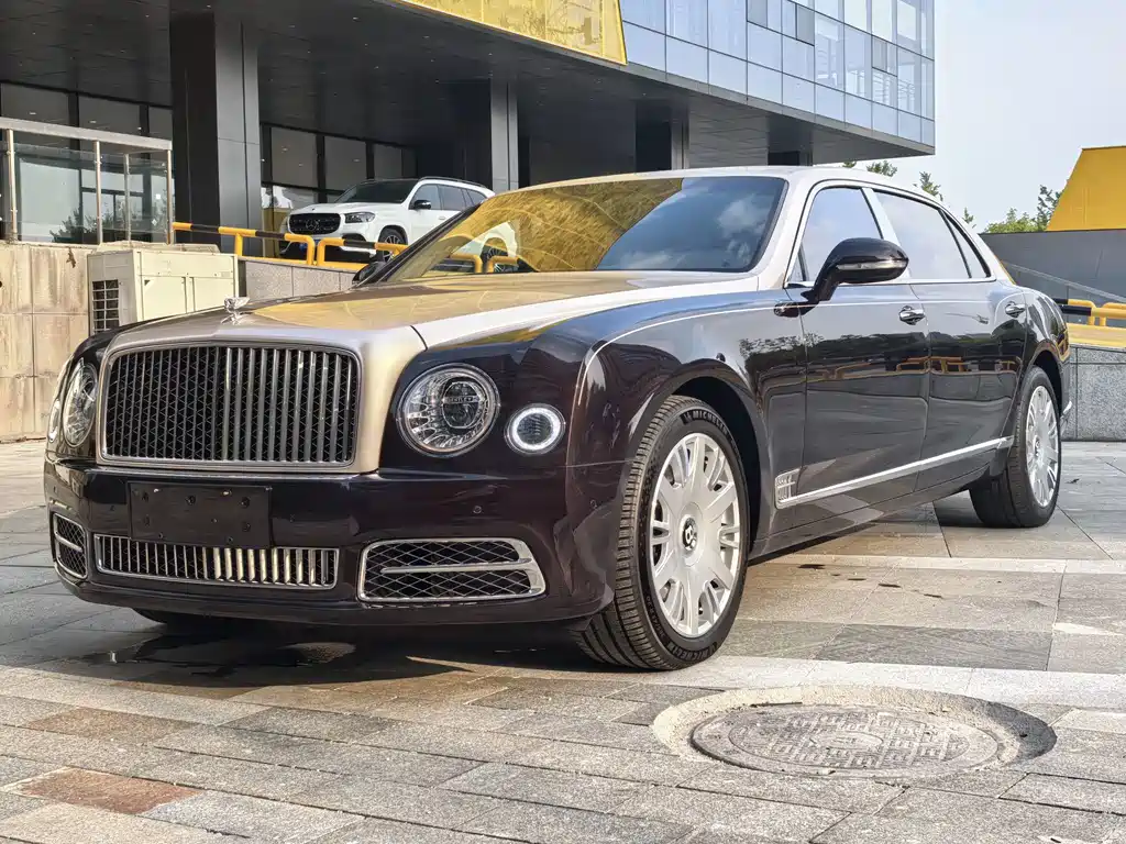 Bentley Mulsanne 2019 — фото 1