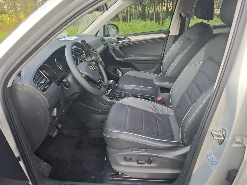 Volkswagen Tiguan L 2018 — фото 10