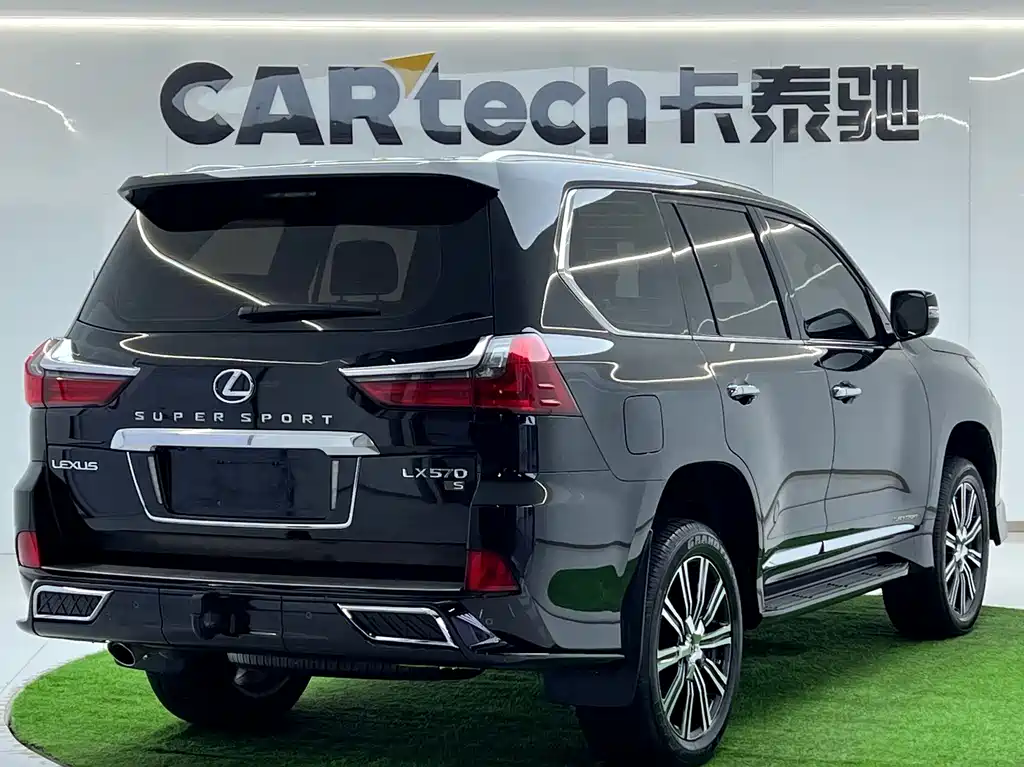 Lexus LX 2019 — фото 4