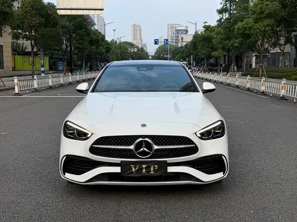 Mercedes-Benz C-Class 2021