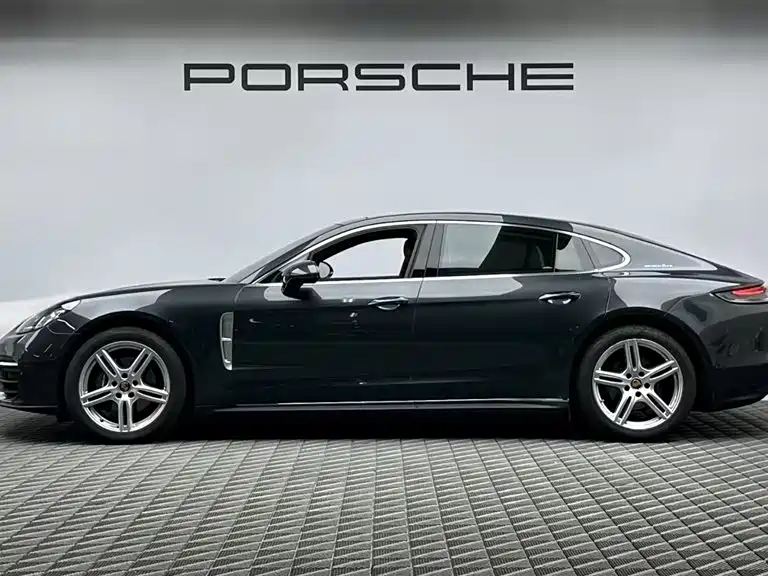 Porsche Panamera 2023 — фото 4