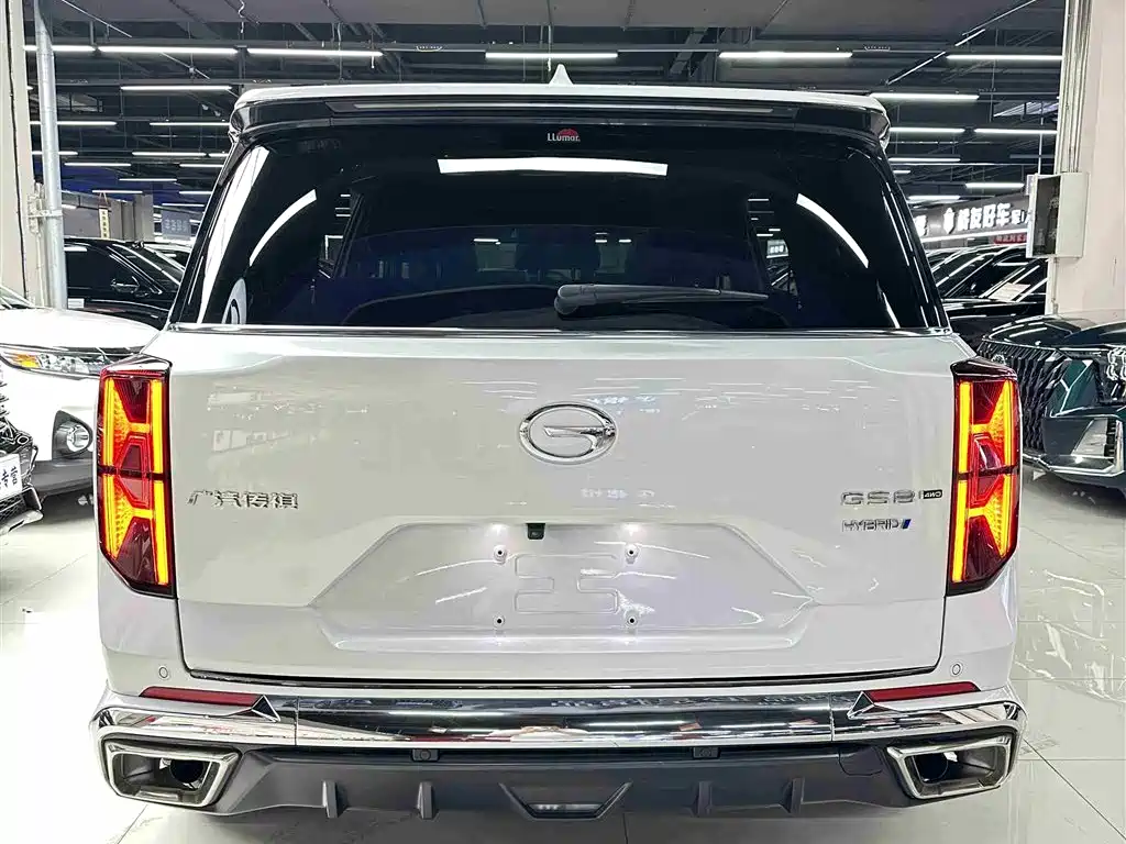 GAC Motor Trumpchi GS8 2022 — фото 39