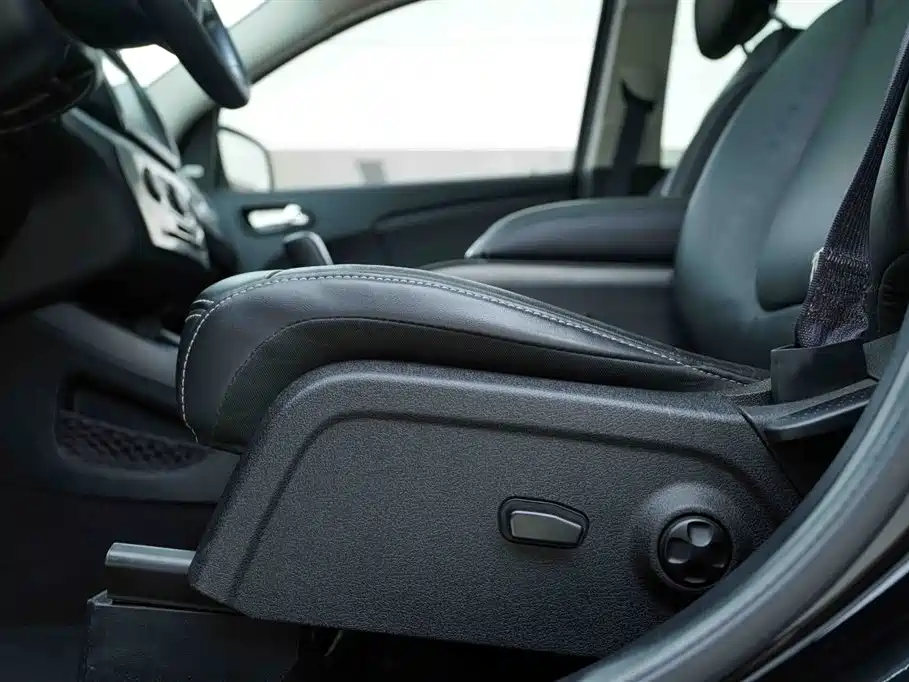 Dodge Journey 2015 — фото 13