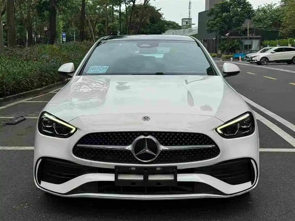 Mercedes-Benz C-Class 2022