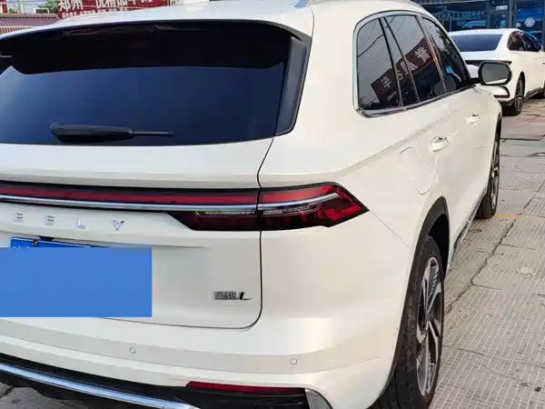 Geely Xingyue L 2023
