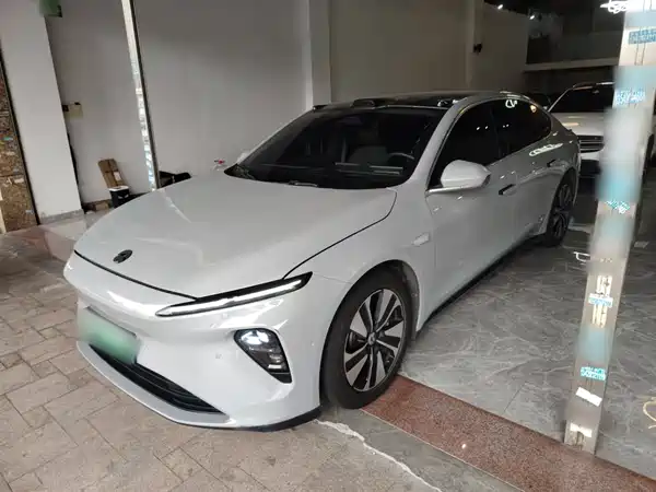 NIO ET7 2022
