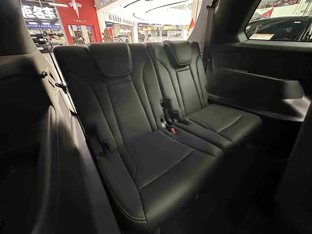 GAC Motor Trumpchi GS8 2022 — фото 35