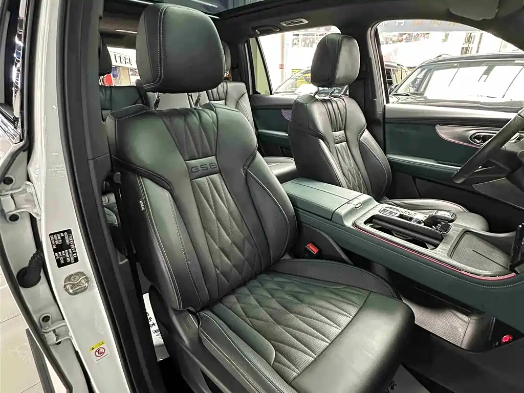 GAC Motor Trumpchi GS8 2022 — фото 36