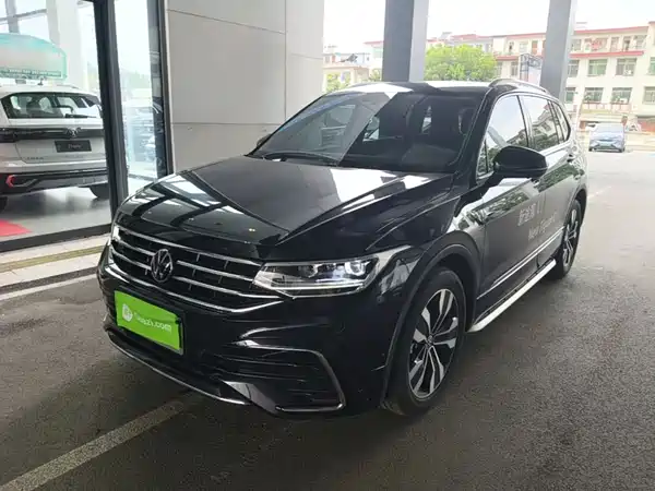 Volkswagen Tiguan L 2025