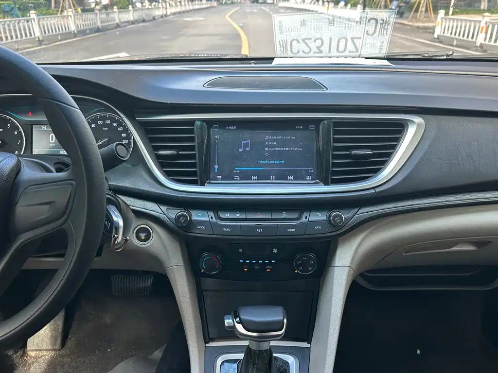 Buick Excelle 2020 — фото 18