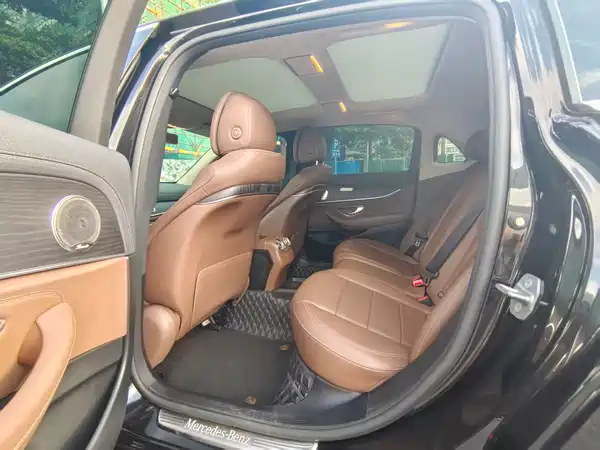 Mercedes-Benz E-Class 2019
