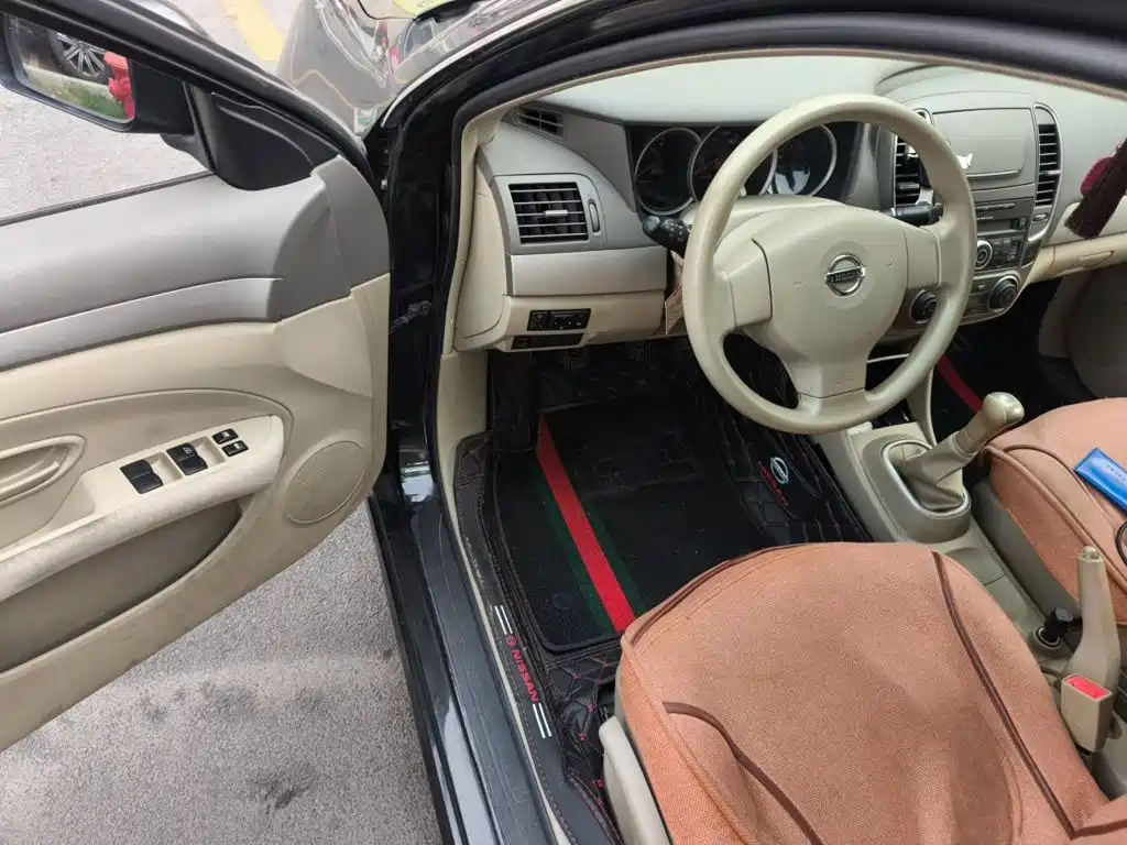 Nissan Sylphy 2018 — фото 14