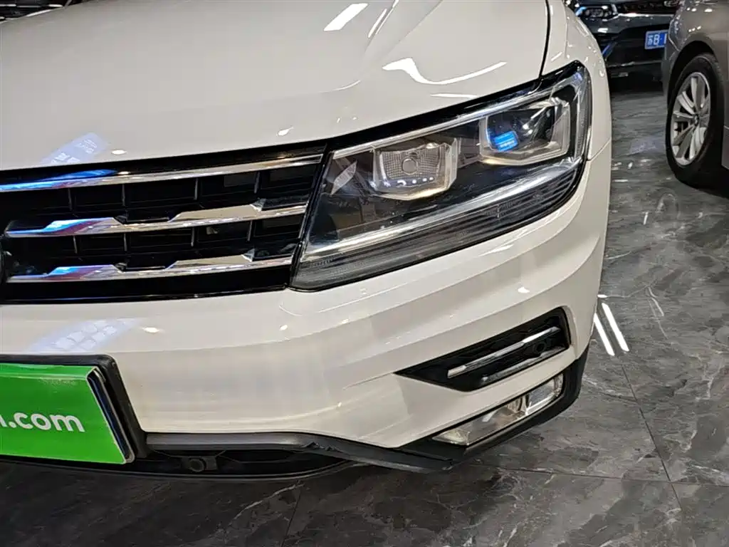 Volkswagen Tiguan L 2019 — фото 24