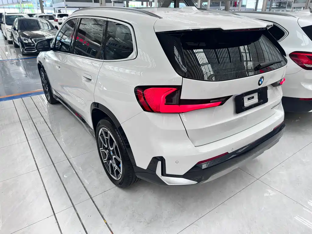 BMW X1 2025 — фото 15