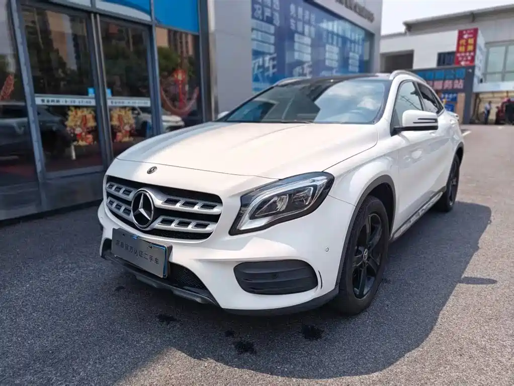 Mercedes-Benz GLA 2019 — фото 1