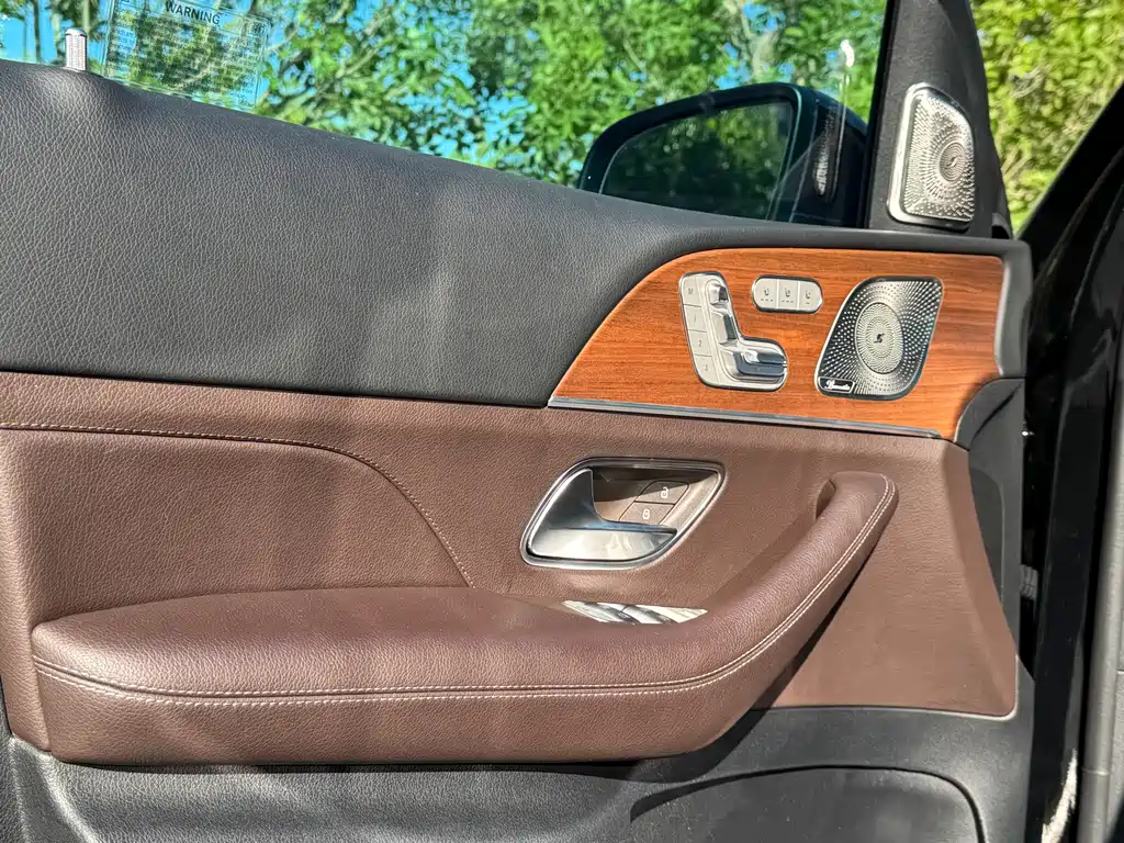 Mercedes-Benz GLS 2022 — фото 11