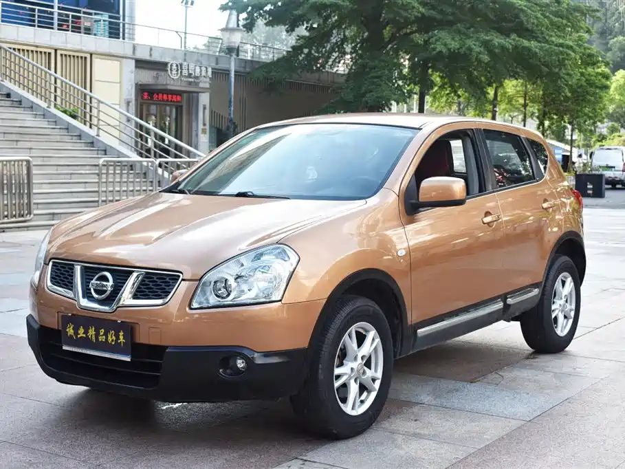 Nissan Qashqai 2014 — фото 1