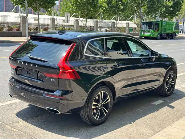 Volvo XC60 2019