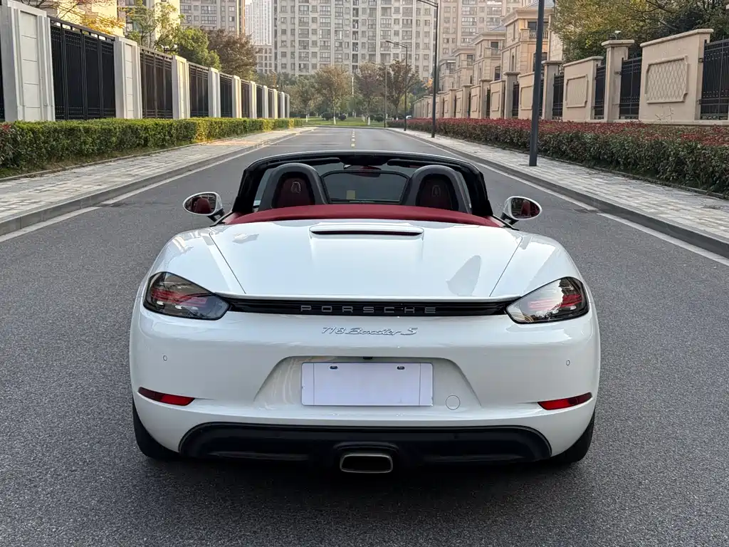 Porsche 718 2022 — фото 14