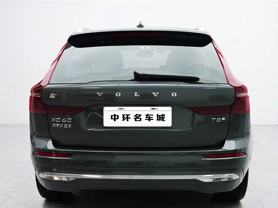 Volvo XC60 PHEV 2025 — фото 17