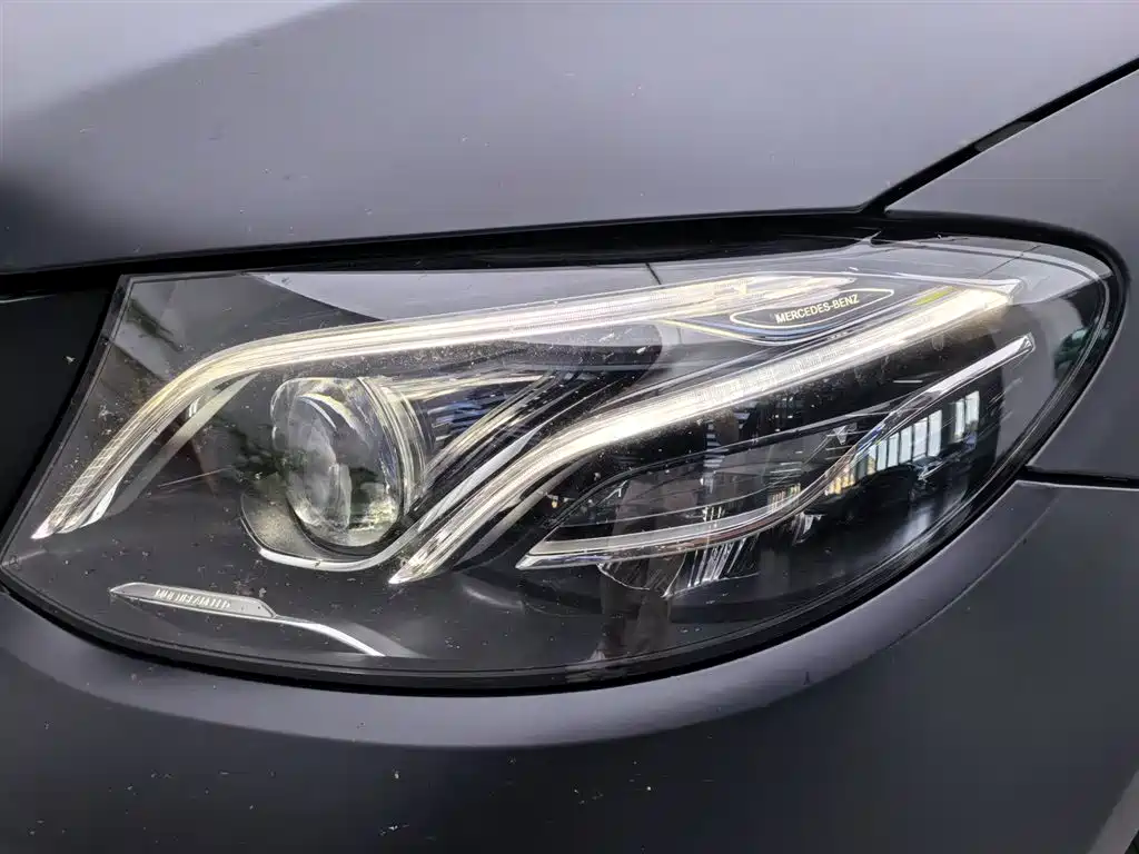 Mercedes-Benz E-Class 2020 — фото 8