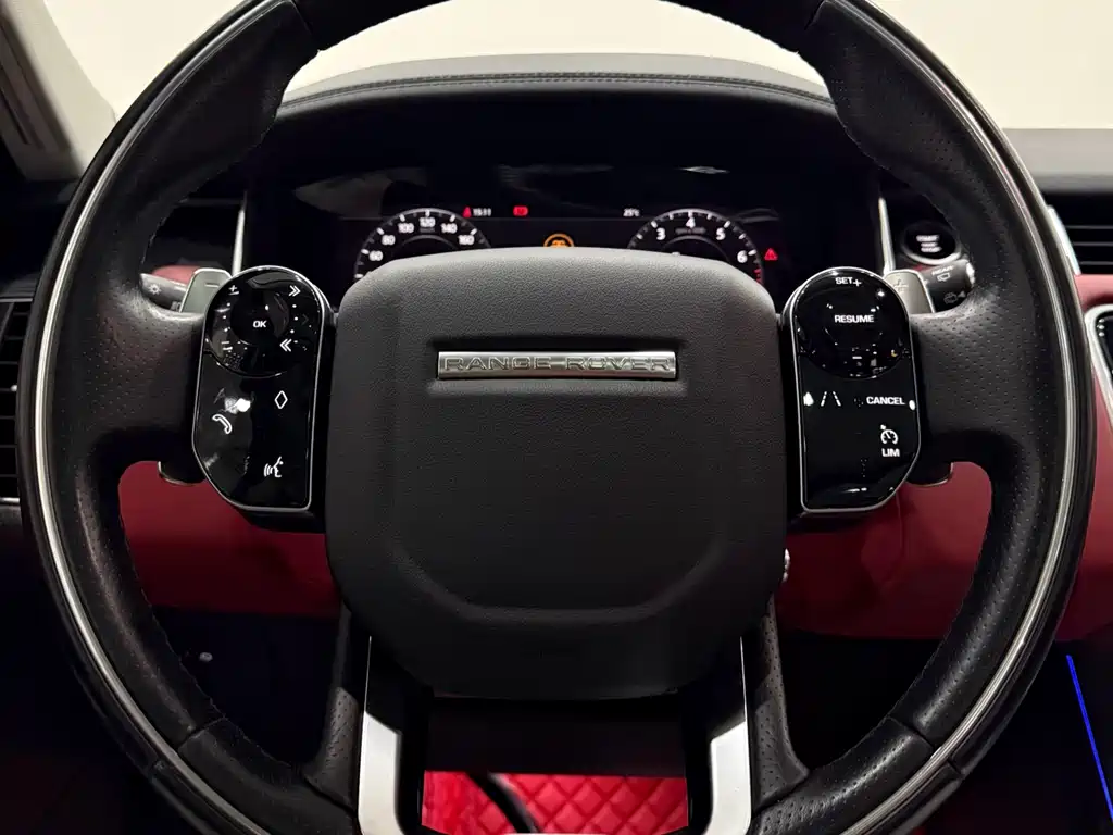 Land Rover Sport 2020 — фото 9