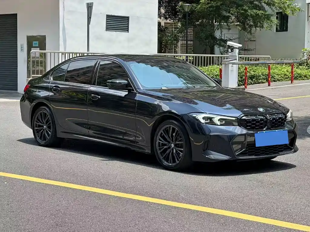 BMW 3 Series 2023