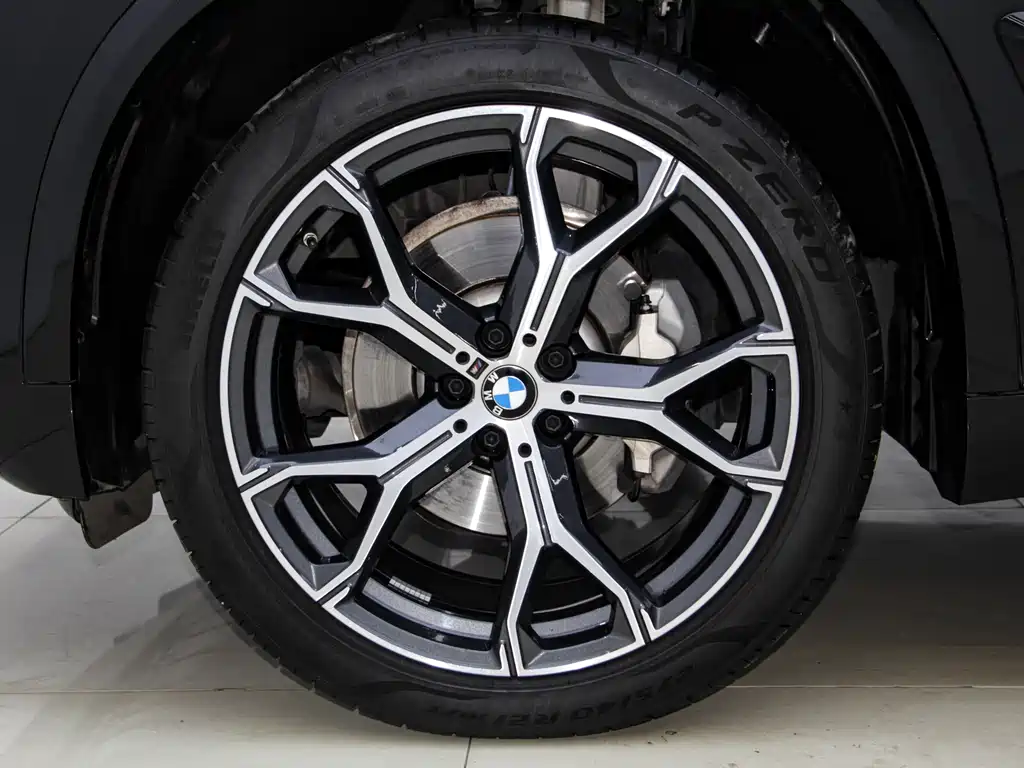 BMW X5 2023 — фото 35