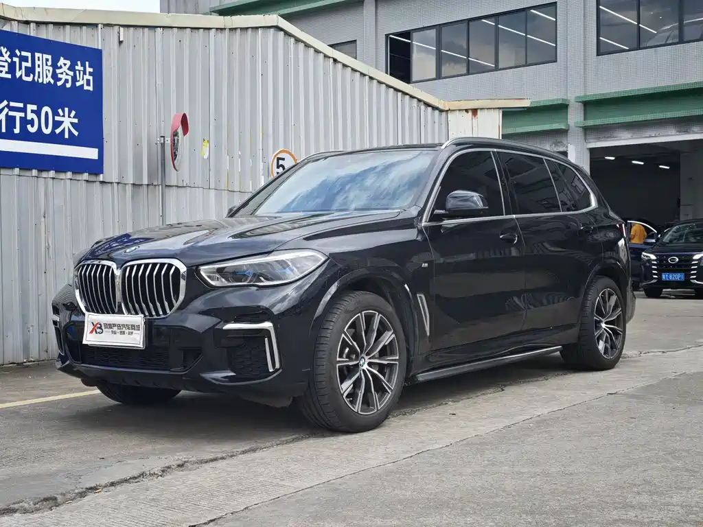BMW X5 2023 — фото 1