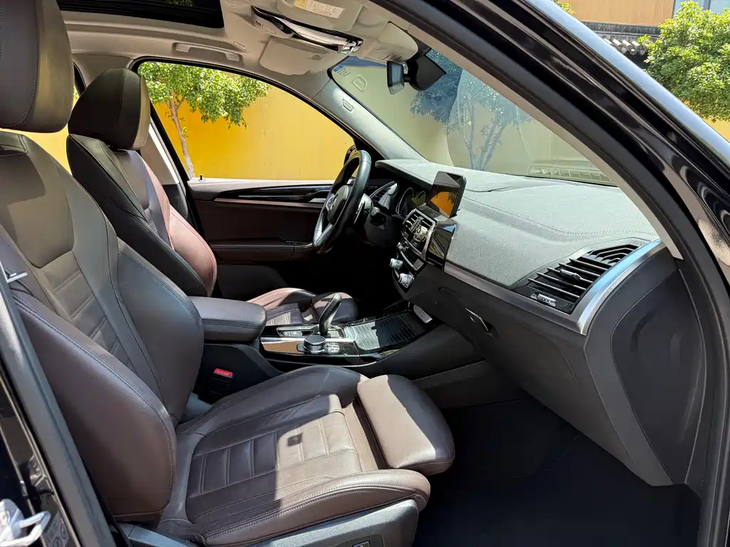 BMW X3 2019 — фото 12