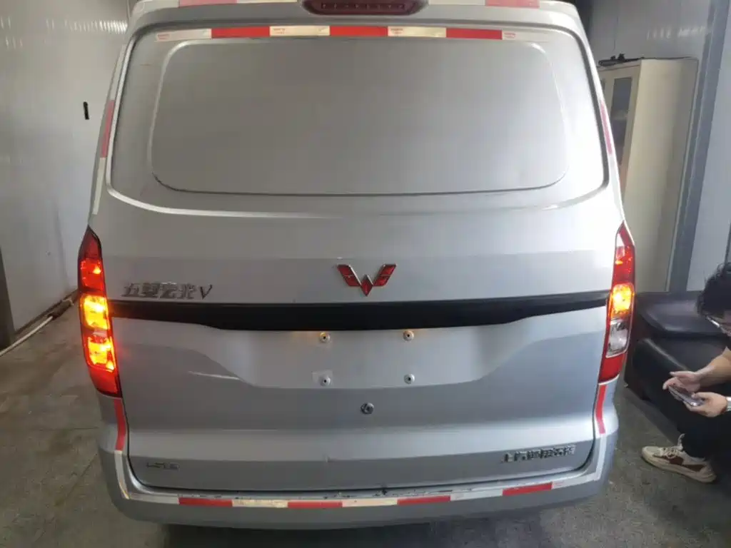 Wuling Hongguang V 2022 — фото 6