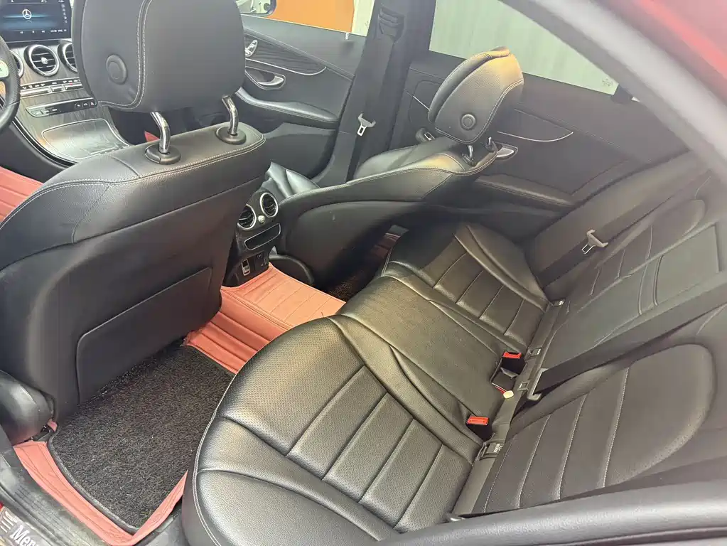 Mercedes-Benz C-Class 2021
