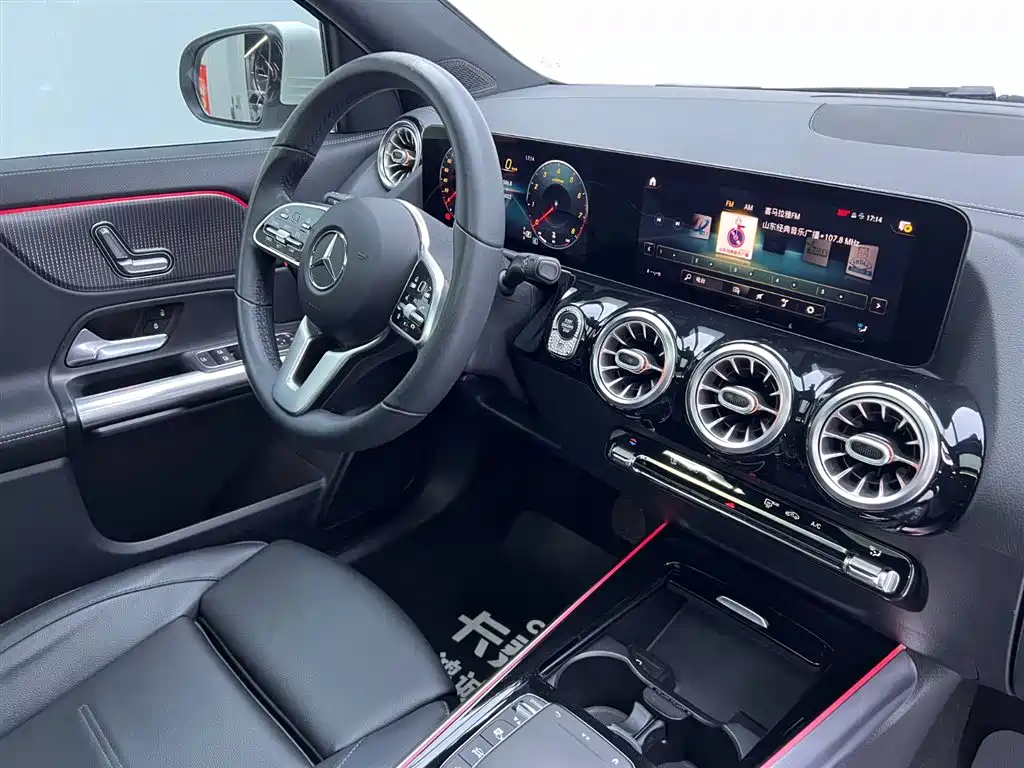 Mercedes-Benz GLA 2020 — фото 20