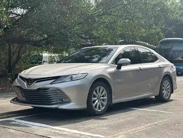 Toyota Camry 2019