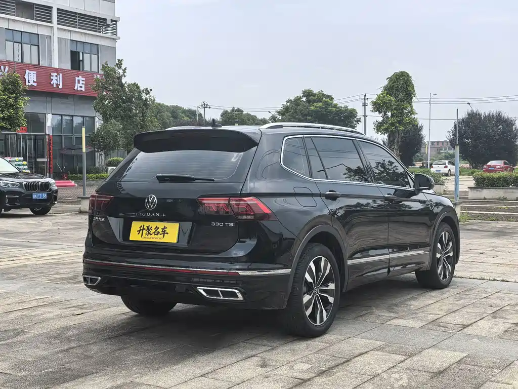 Volkswagen Tiguan L 2022