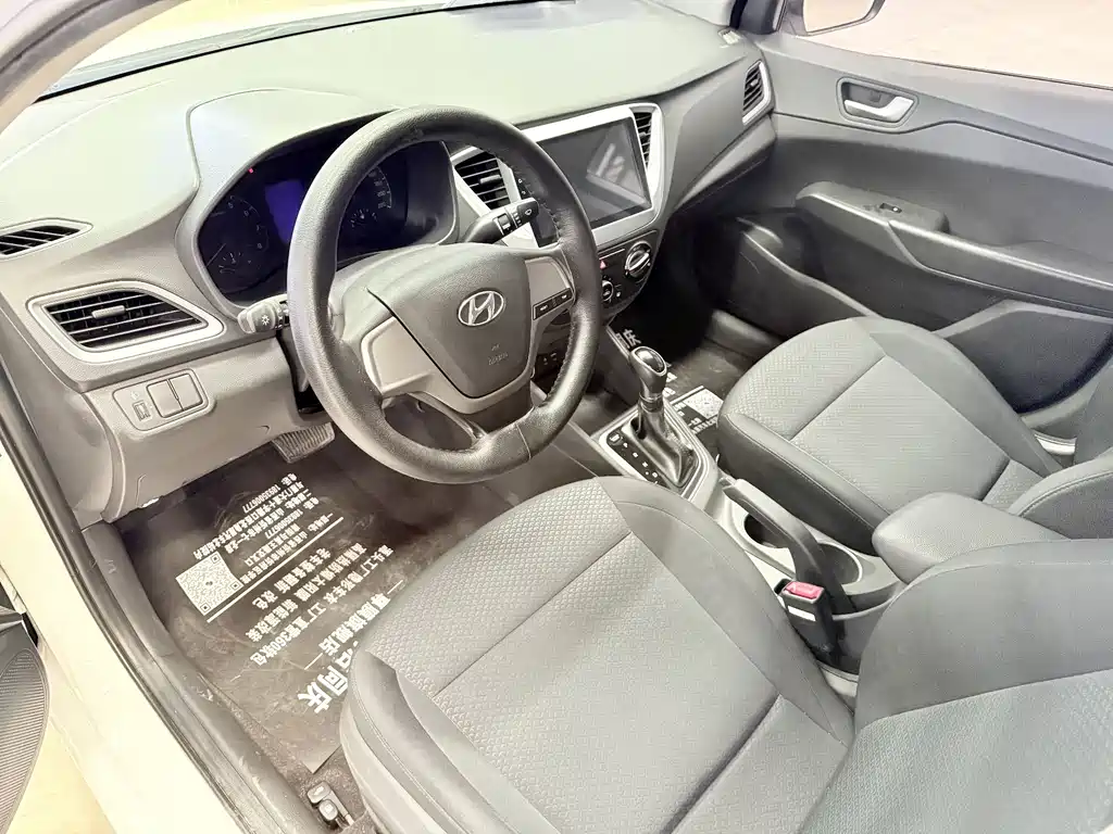 Toyota Avalon 2022 — фото 10