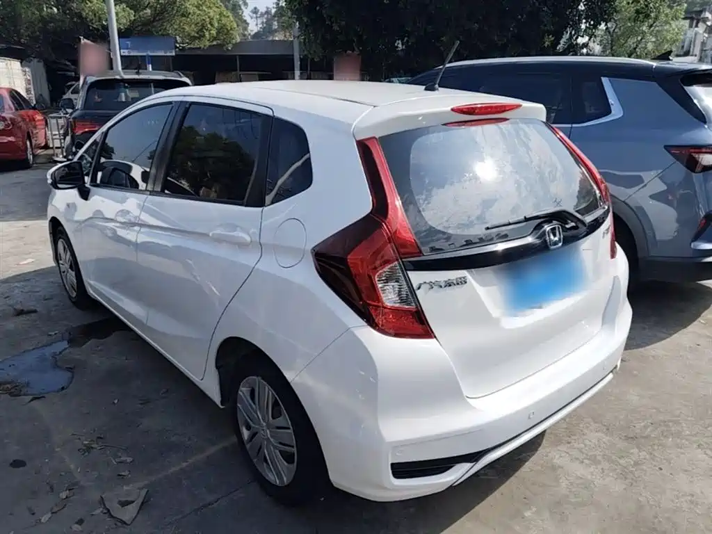 Honda Fit 2019 — фото 5