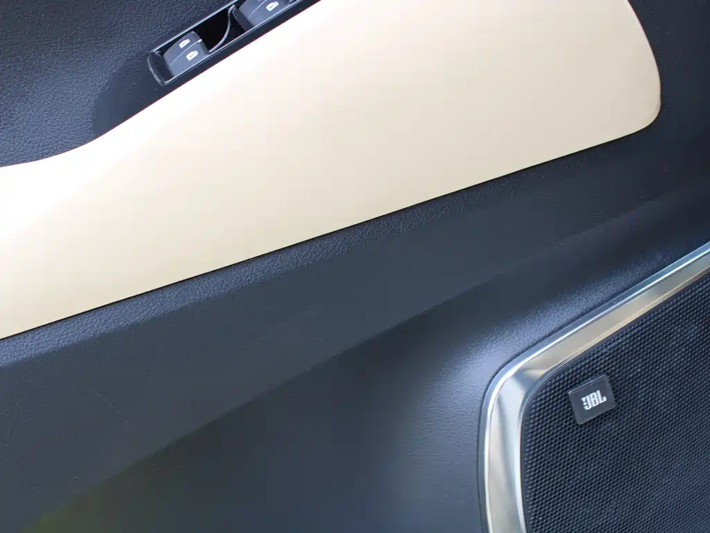 Toyota Alphard 2016 — фото 21